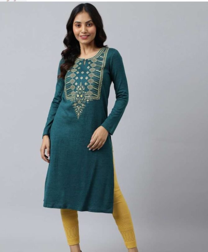 Aurelia Women Teal Yoke Design Thread Work Kurta - Image 4