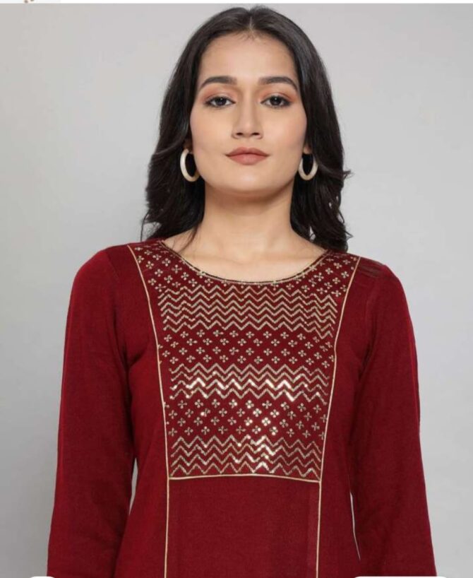 Aurelia Women Red Geometric Embroidered Thread Work Kurta - Image 5