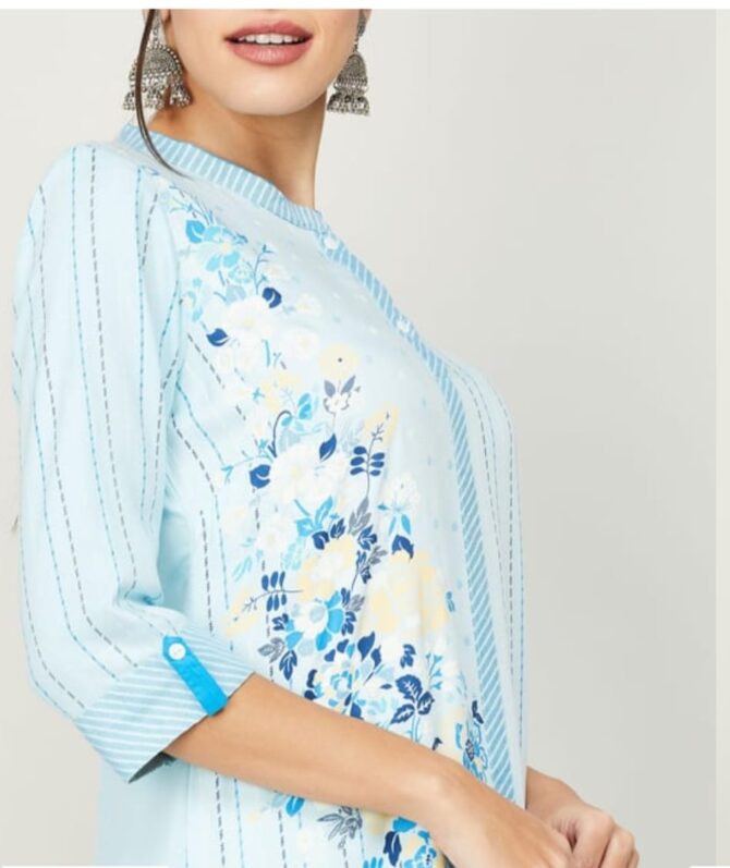 AURELIA Women Printed Straight Kurta - Image 4