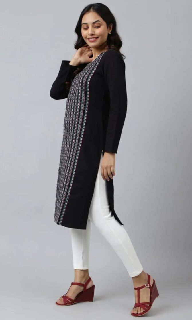 Aurelia Black Straight Kurta - Image 3