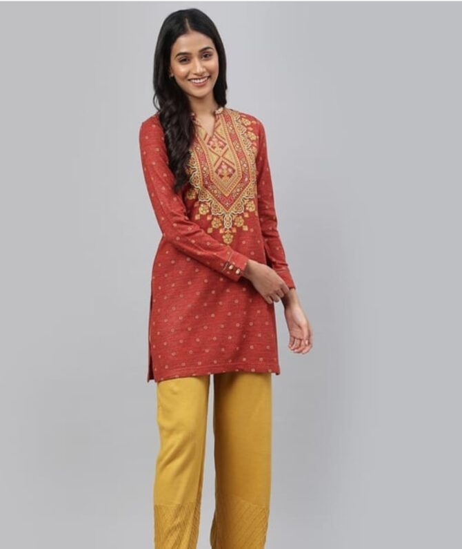 AURELIA Floral Print Knitted Straight Kurti - Image 3