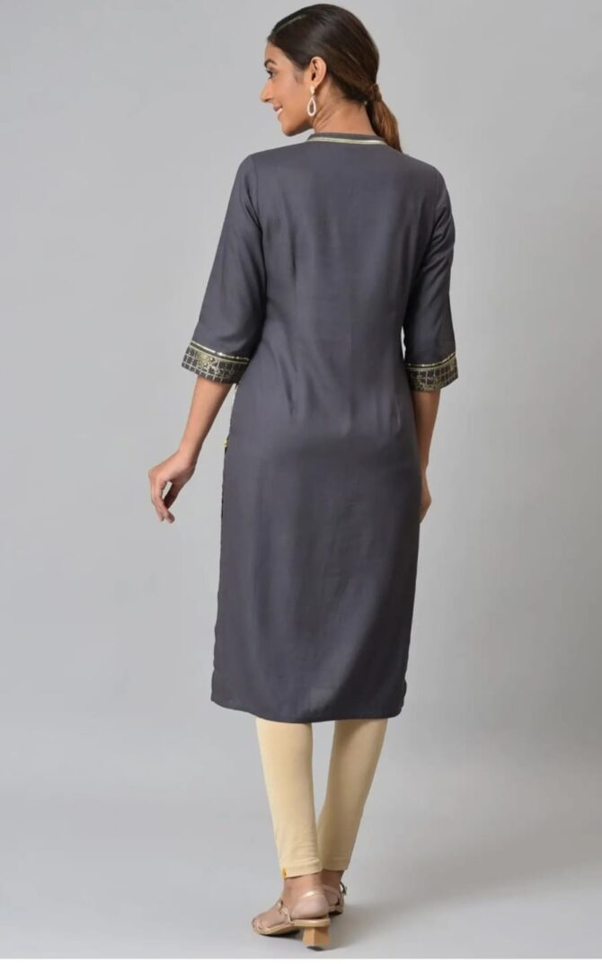 Aurelia Women Grey Festive Geometric Print Rayon Kurta - Image 4