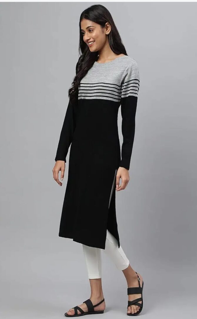 Aurelia Women Black Acrylic Solid Yarn Dyed Straight Kurta - Image 4