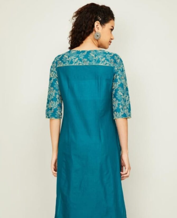 AURELIA Women Printed Three-Quarter Sleeves Straight Kurta - Image 4